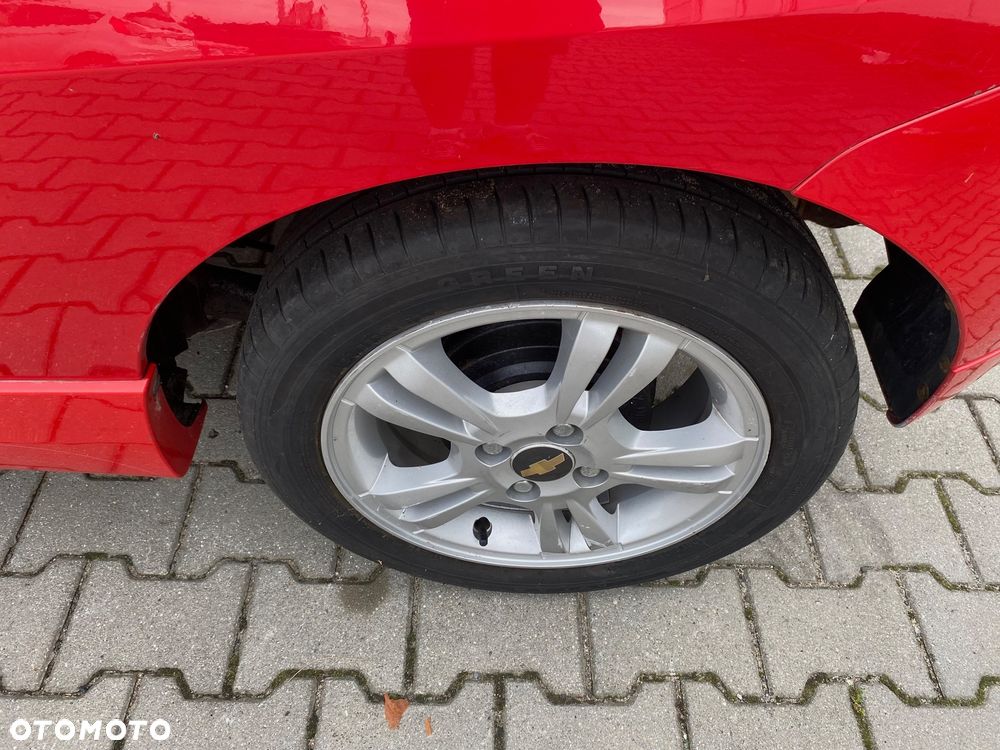 Chevrolet Aveo - 27