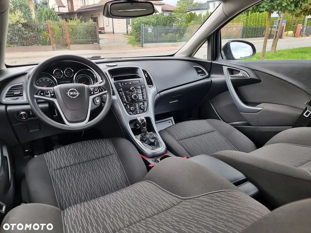 Opel Astra 1.4 Turbo Edition - 9