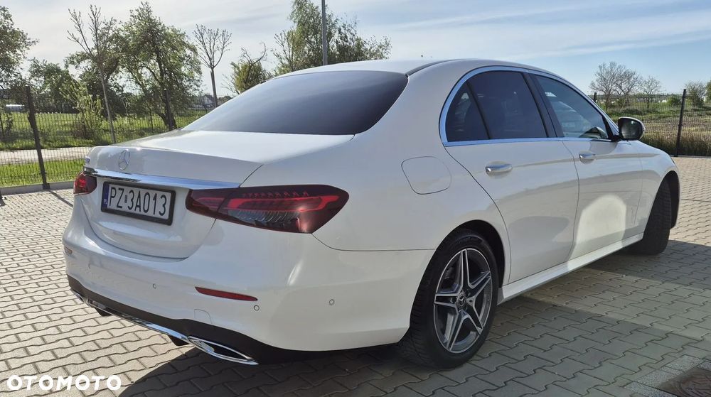 Mercedes-Benz Klasa E 220 d AMG - 2