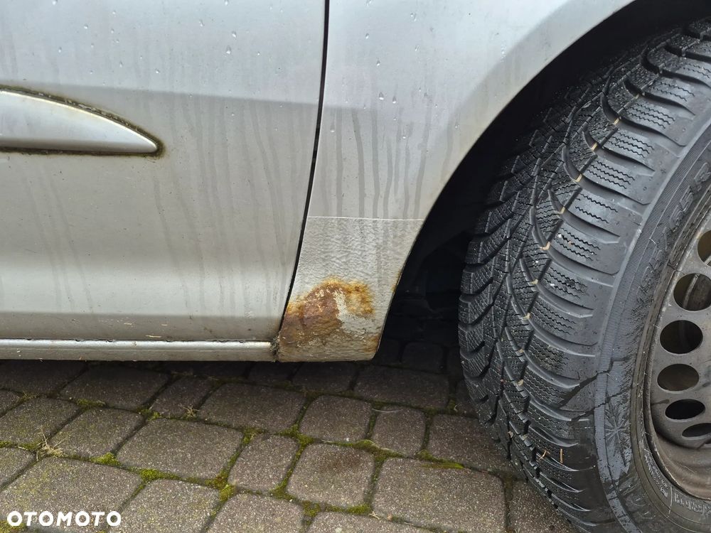 Opel Corsa 1.2 16V Enjoy - 3