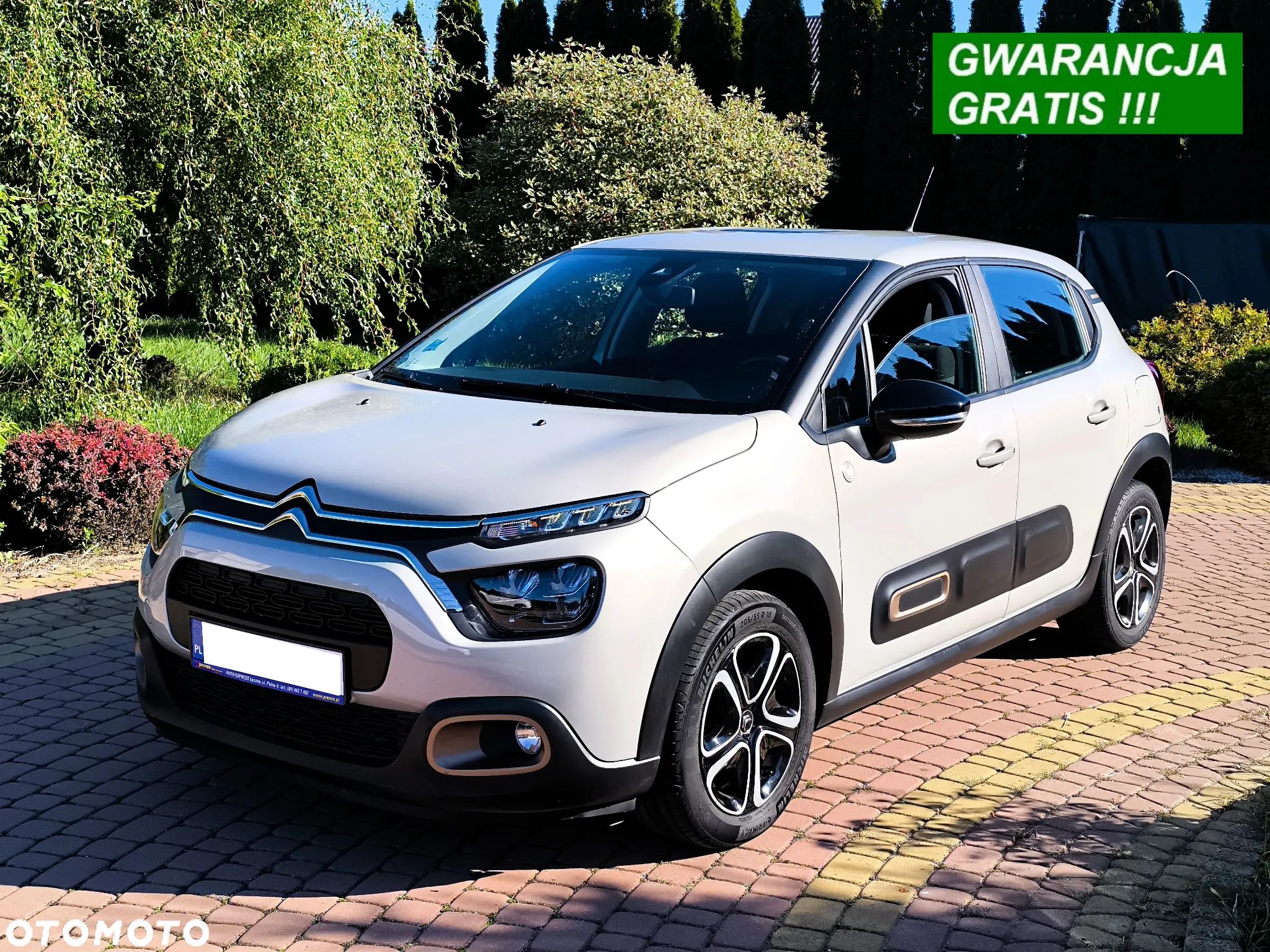 Citroën C3 1.2 PureTech C-Series - 1