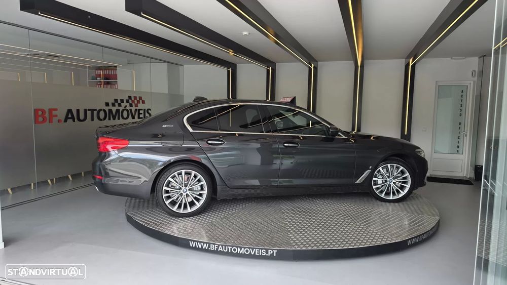 BMW 530 e iPerformance Line Luxury - 8