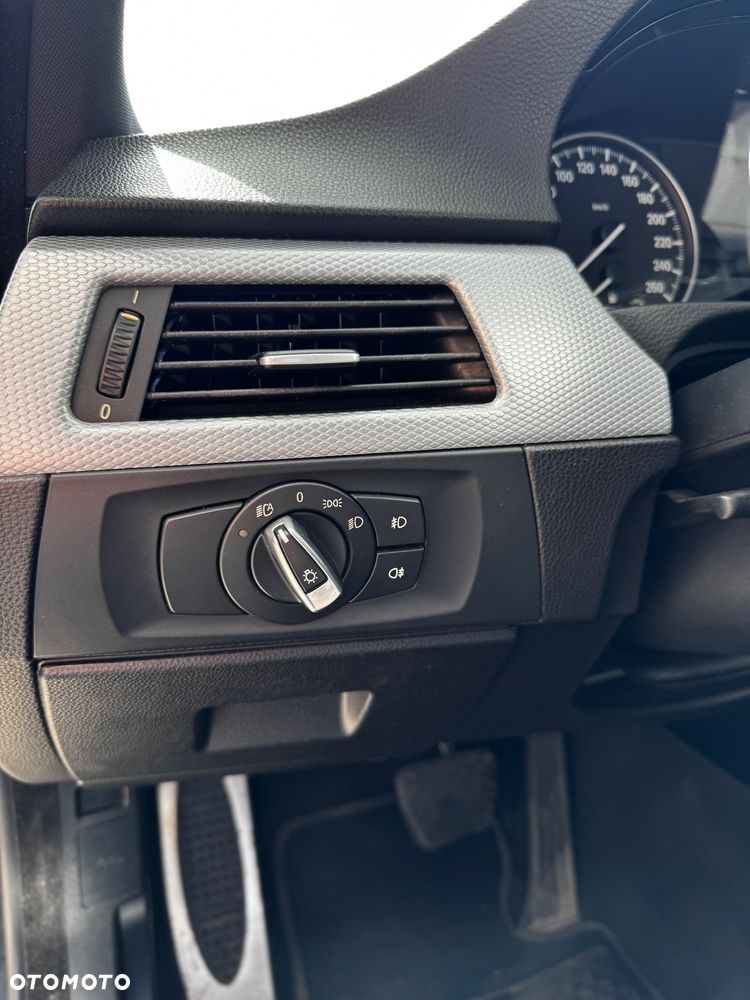 BMW Seria 3 - 16