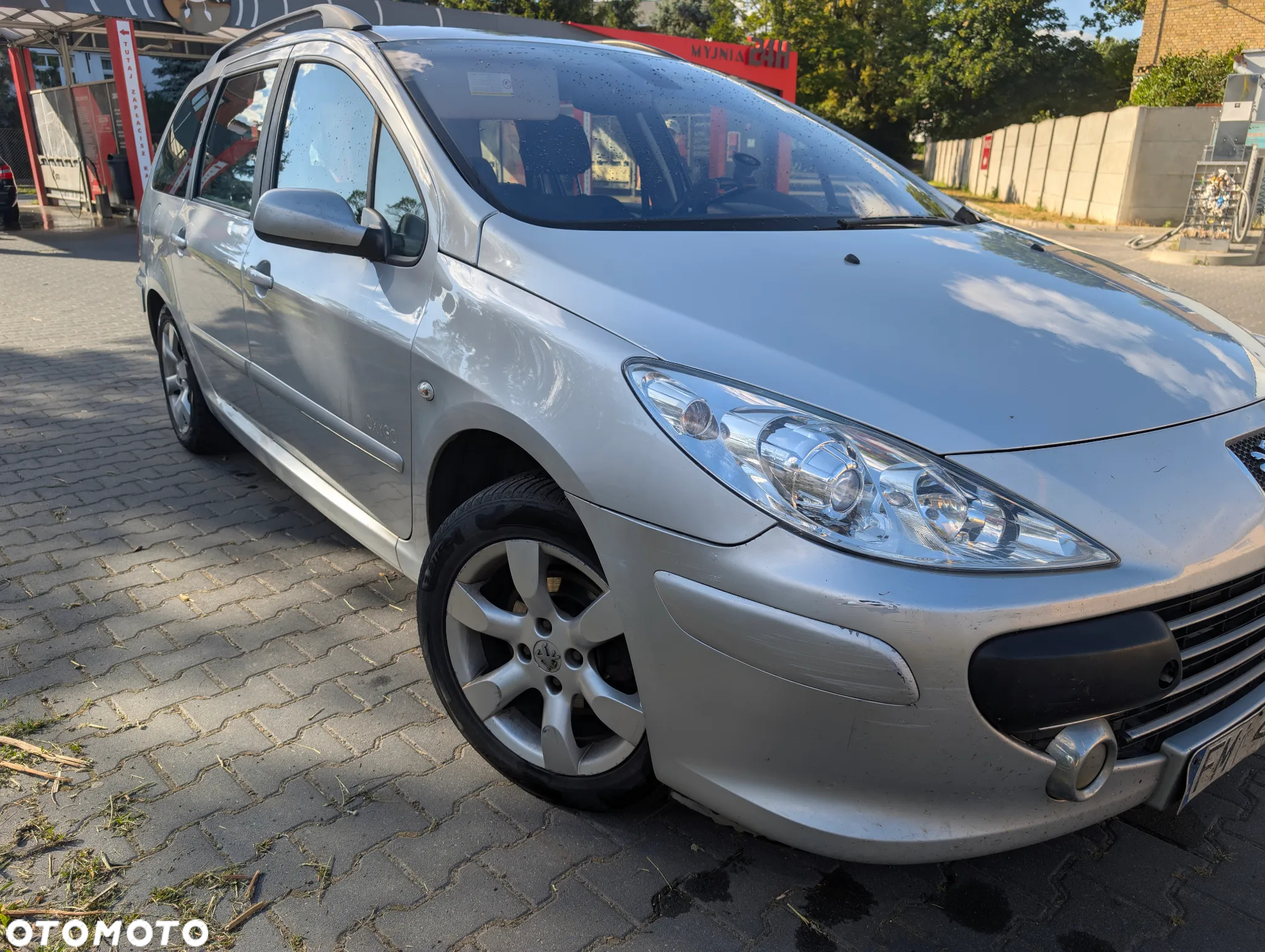 Peugeot 307 HDi 110 OXYGO - 2
