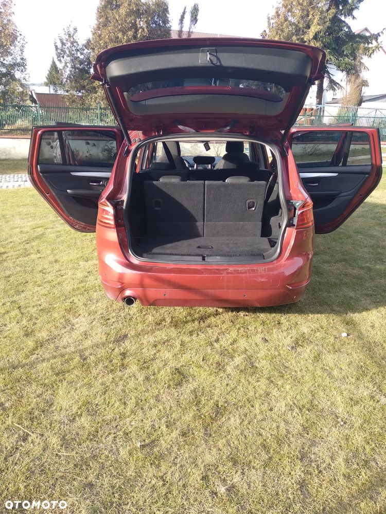 BMW Seria 2 216d Active Tourer - 7