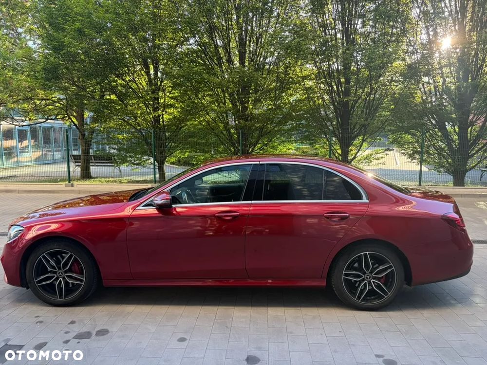Mercedes-Benz Klasa E 220 d 4-Matic Business Edition 9G-TRONIC - 6