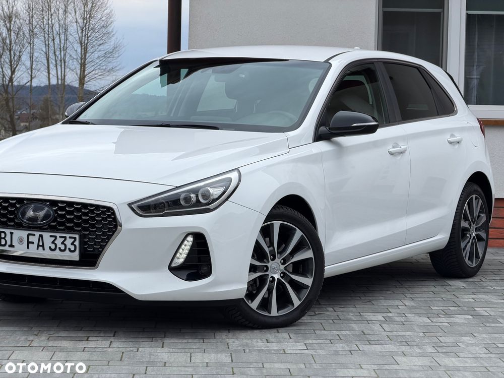 Hyundai i30 1.6 CRDi Fifa World Cup Edition - 7