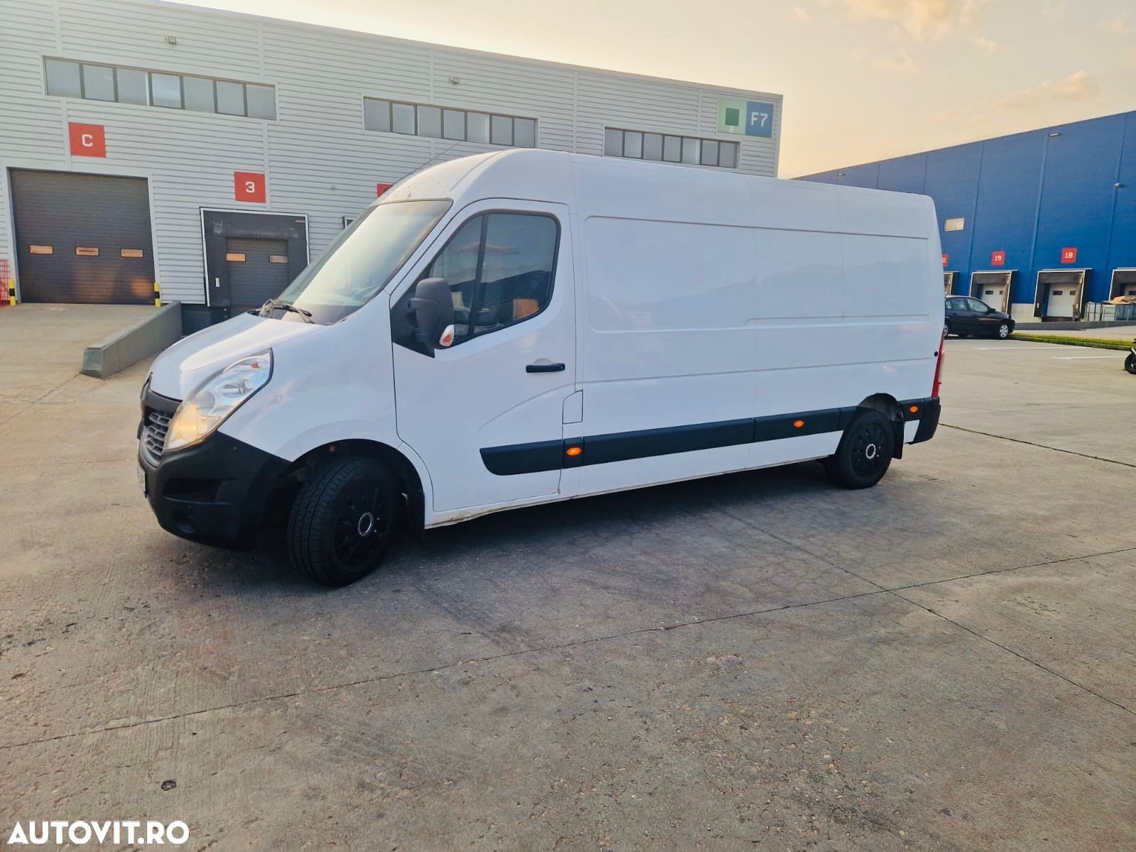Renault Master - 1