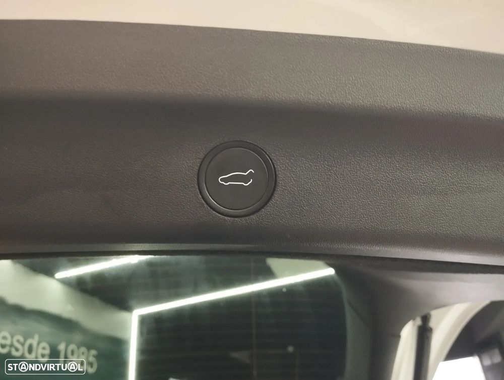 Tesla Model Y Long Range Tração Integral - 14