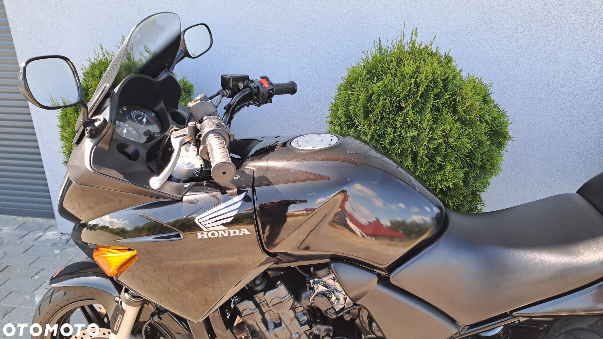 Honda CBF - 28