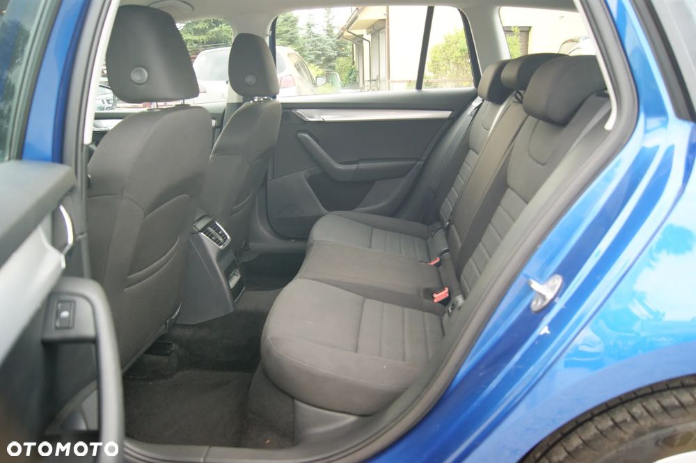 Skoda Octavia 1.6 TDI (Green tec) Ambition - 21
