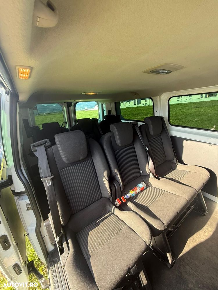 Ford Transit custom 8+1 - 13
