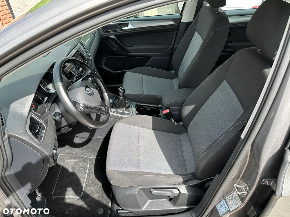 Volkswagen Golf Sportsvan - 20