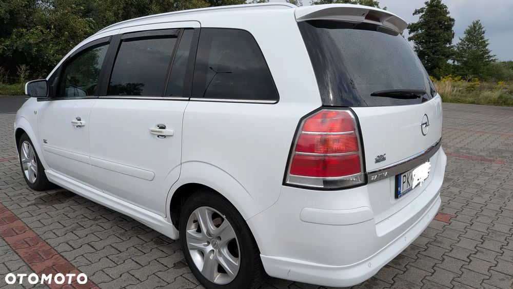 Opel Zafira 1.8 - 6