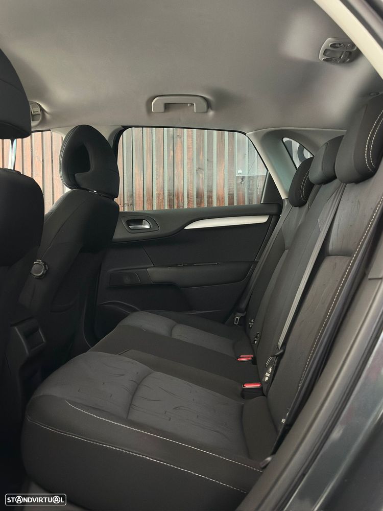 Citroën C4 1.6 VTi Seduction - 11