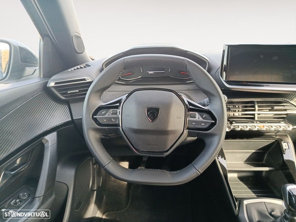 Peugeot 2008 1.2 PureTech Style - 12