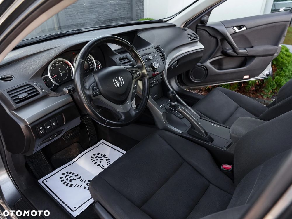 Honda Accord - 17