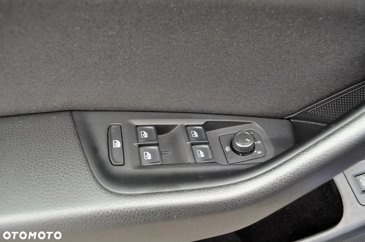 Volkswagen Passat 2.0 TDI BMT Comfortline DSG7 - 25