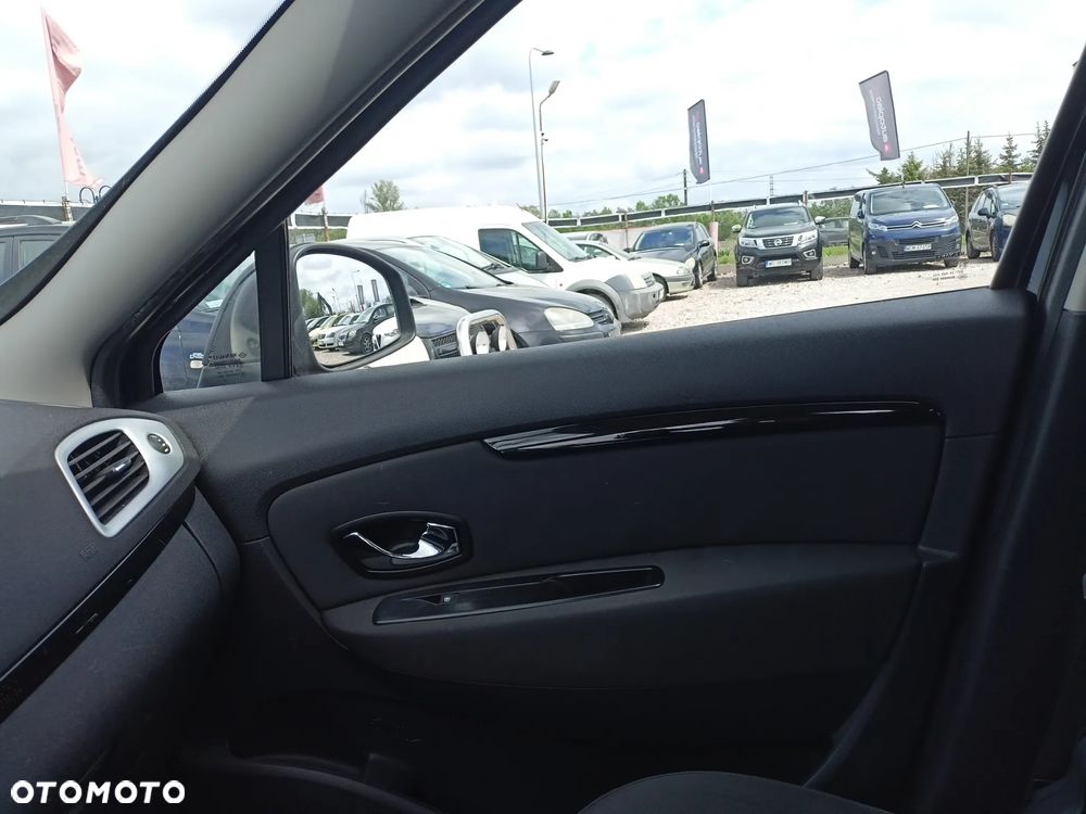 Renault Scenic - 15