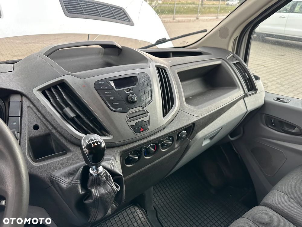 Ford Transit - 14