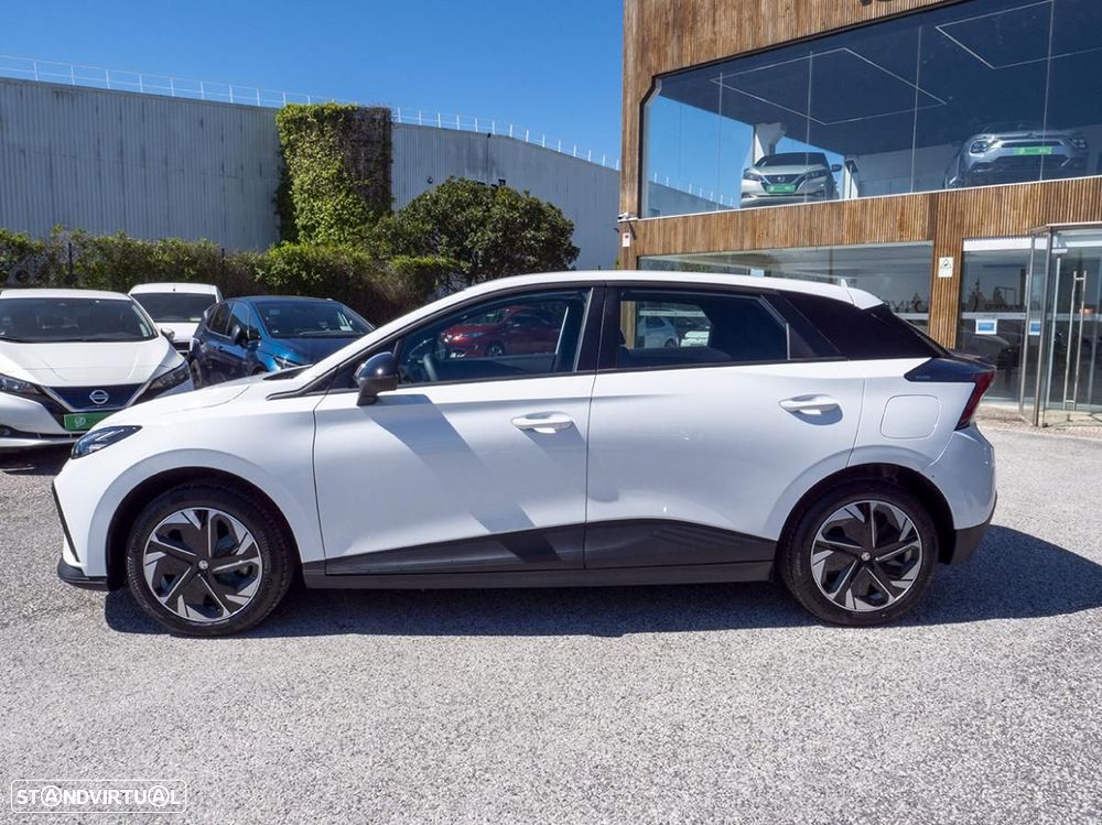 MG MG4 51 kWh Standard - 8