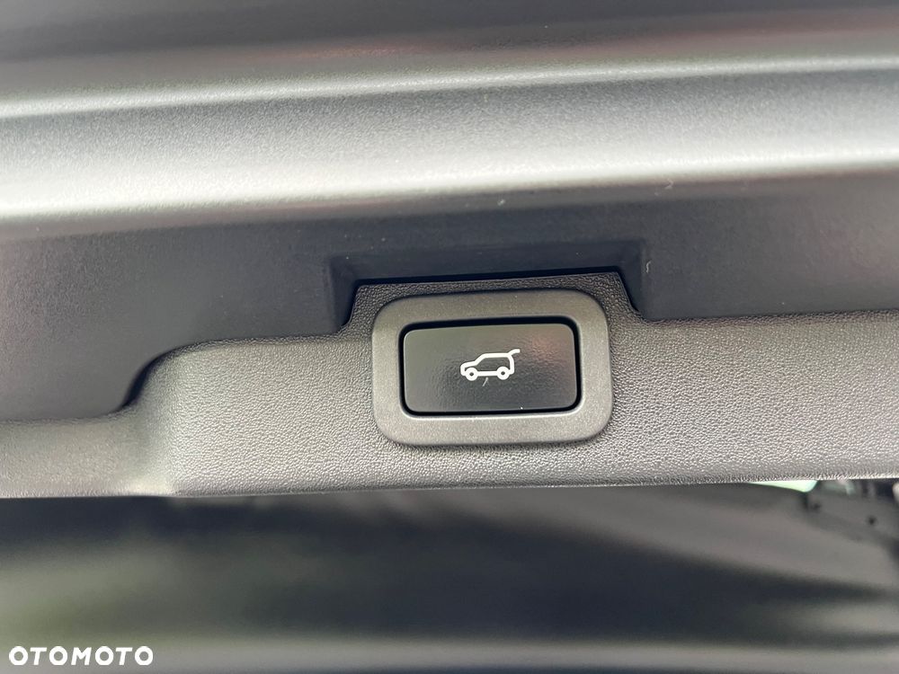 Land Rover Discovery 2.0 SD4 SE - 31