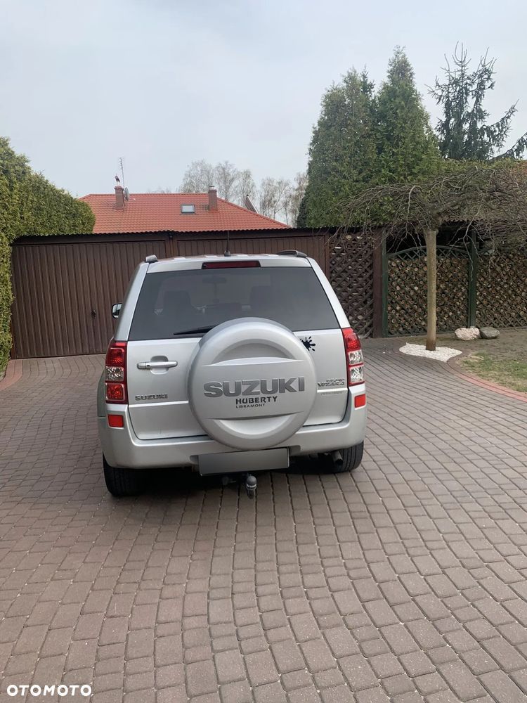 Suzuki Grand Vitara 1.9 DDiS Elegance EU5 - 5