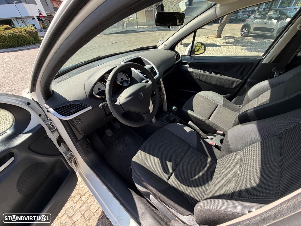 Peugeot 207 1.4 VTi Active - 25
