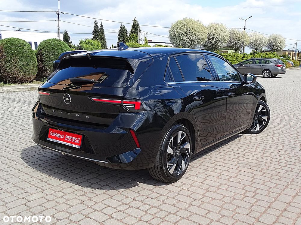 Opel Astra 1.2 Turbo GS - 16