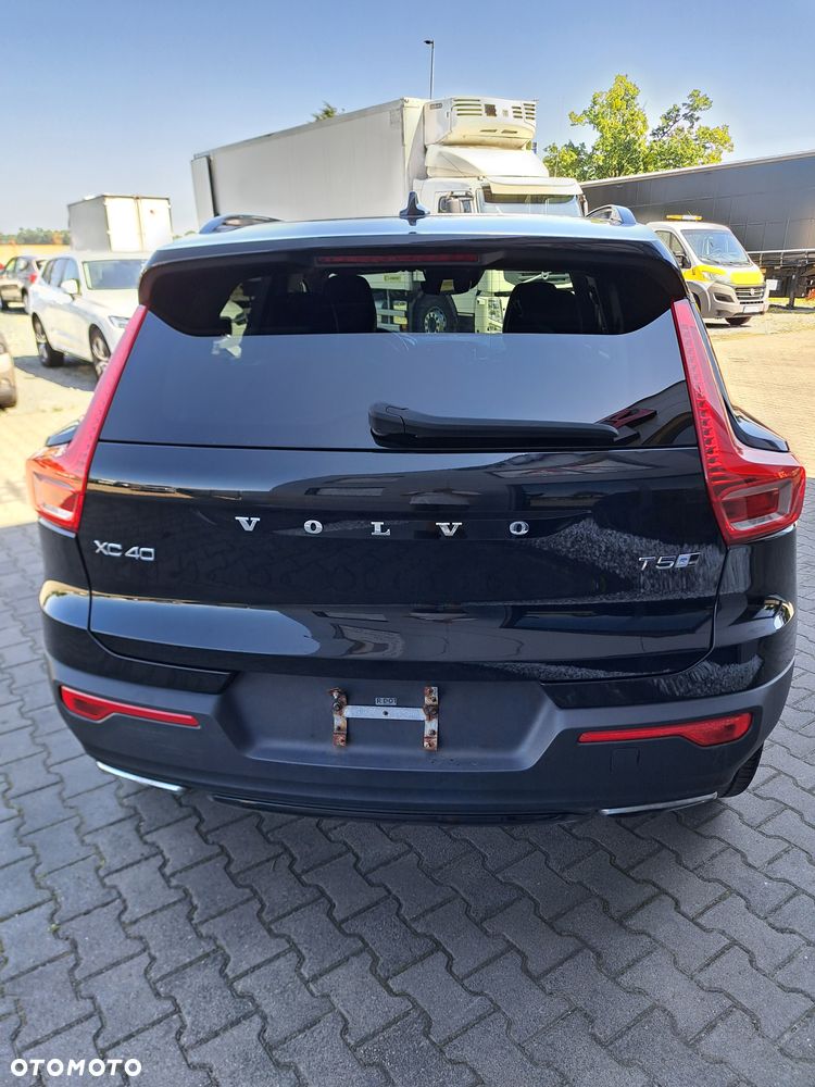 Volvo XC 40 T5 AWD Geartronic R-Design - 7