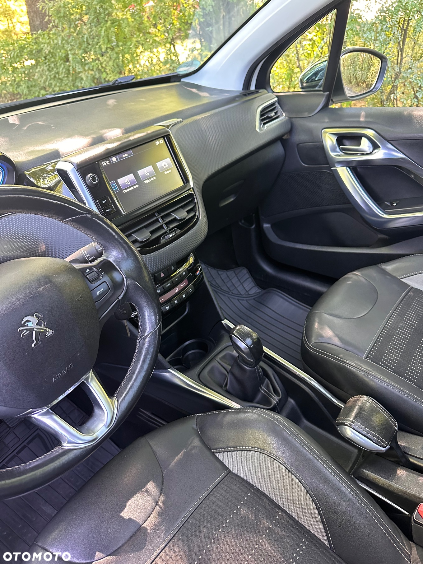 Peugeot 2008 e-HDi FAP 92 STOP & START Style - 36