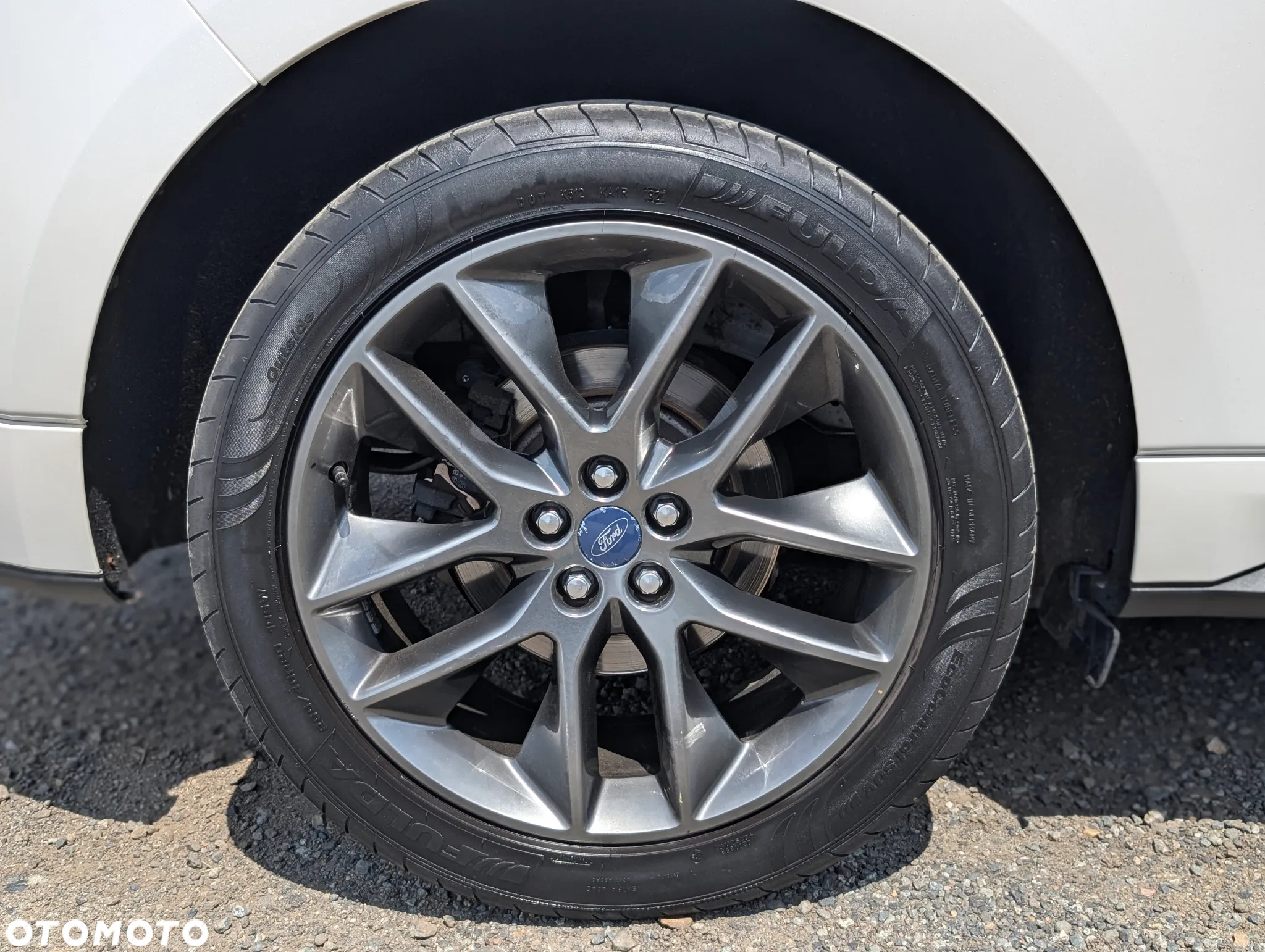 Ford Edge 2.0 TDCi Twin-Turbo 4WD ST-Line - 12