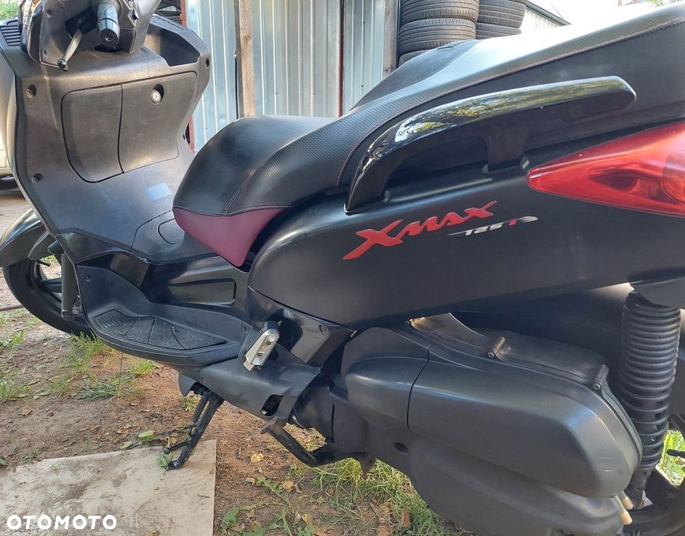 Yamaha X-max - 3