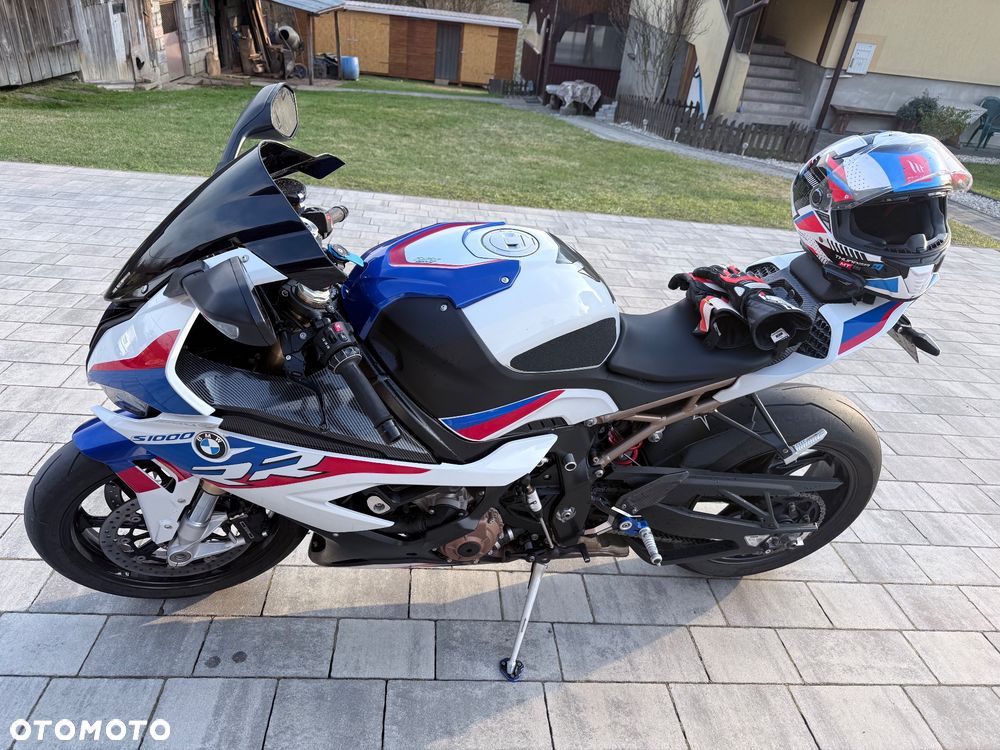 BMW S - 3