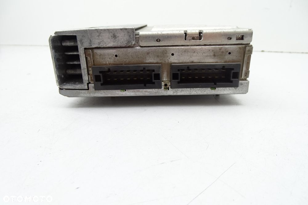 MERCEDES W221 W216 CL Wzmacniacz 2218208789 - 2
