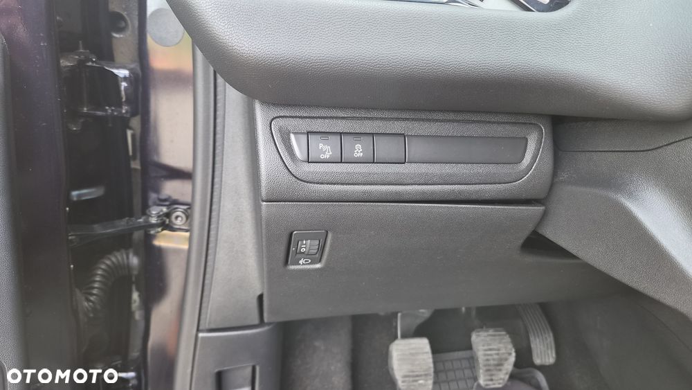 Peugeot 208 82 PureTech Style - 20