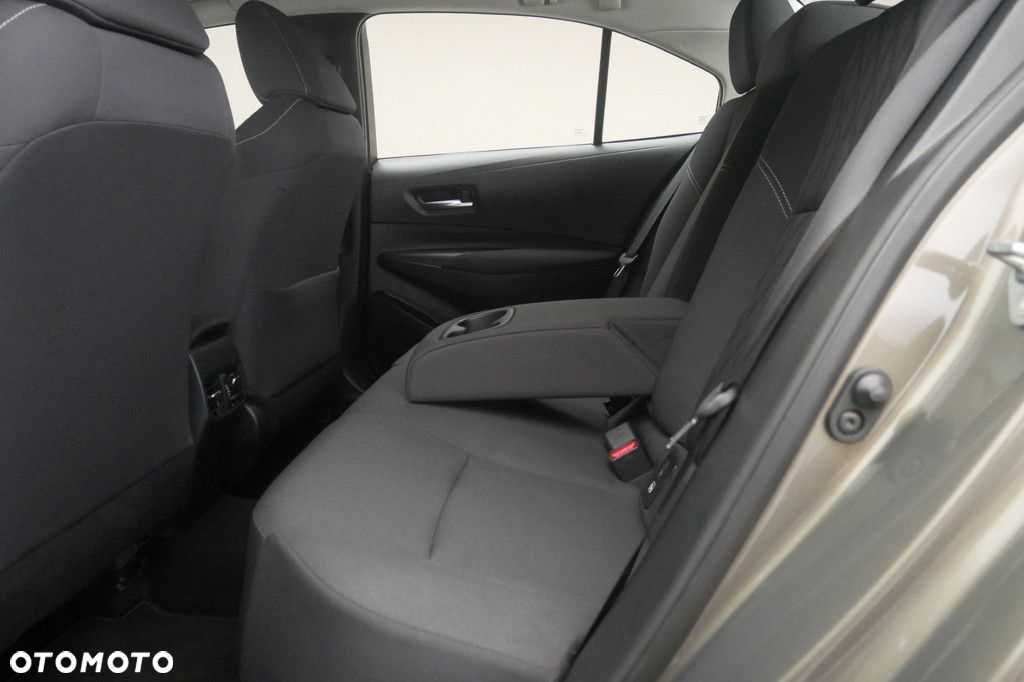 Toyota Corolla - 15