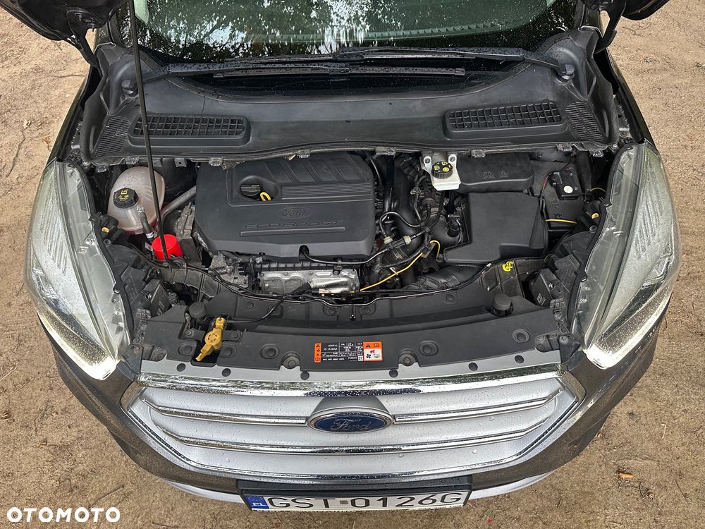 Ford Kuga - 27