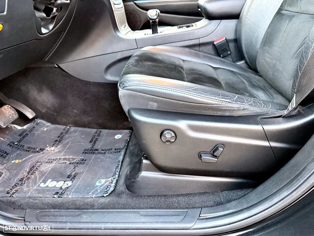 Jeep Grand Cherokee 3.6 V6 Overland - 22