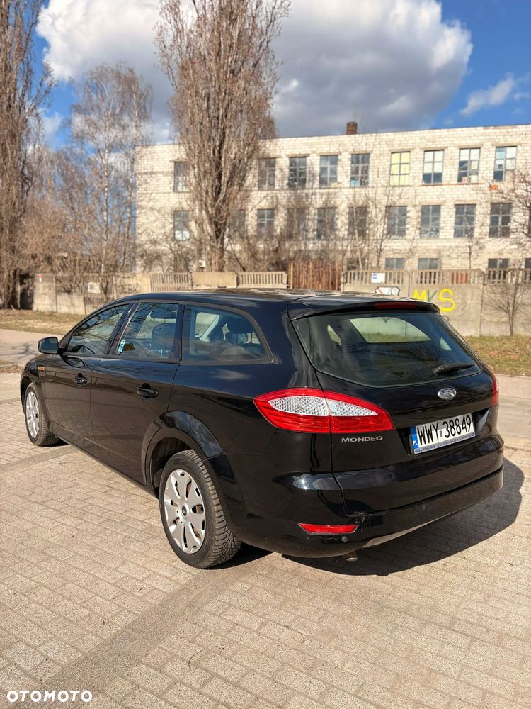 Ford Mondeo - 22