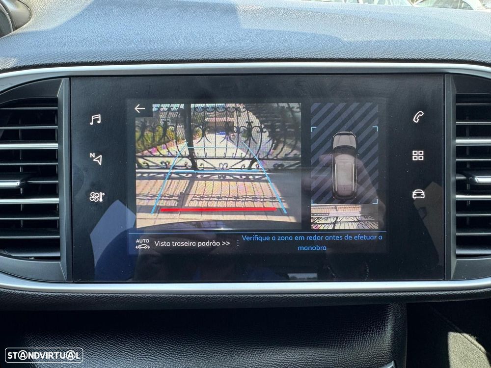 Peugeot 308 SW 1.5 BlueHDi Allure - 26