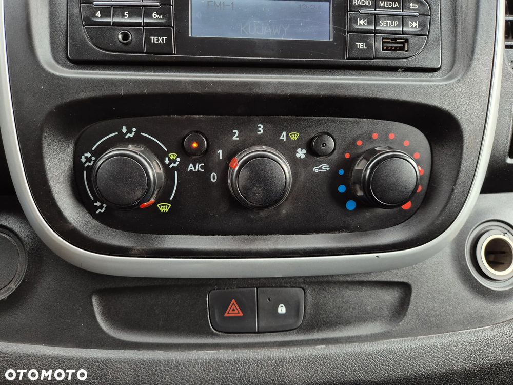 Renault TRAFIC 6 MIEJSC BRYGADÓWKA - 10