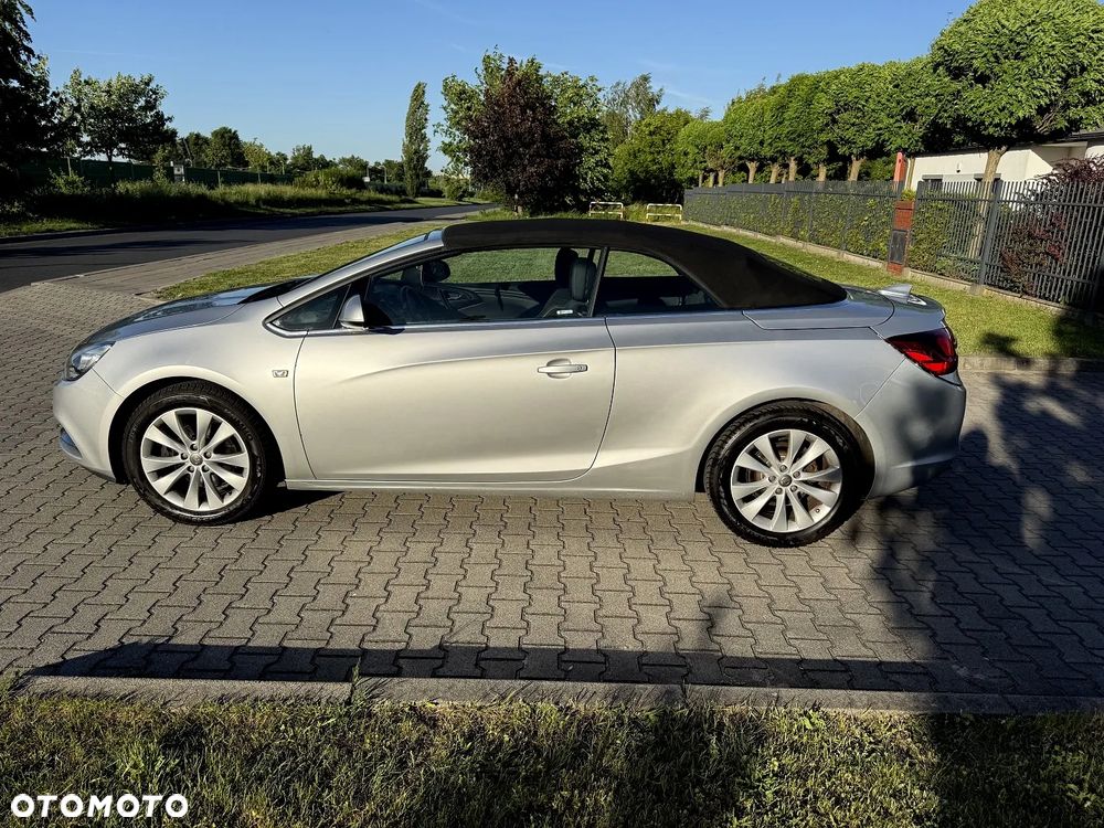 Opel Cascada - 12