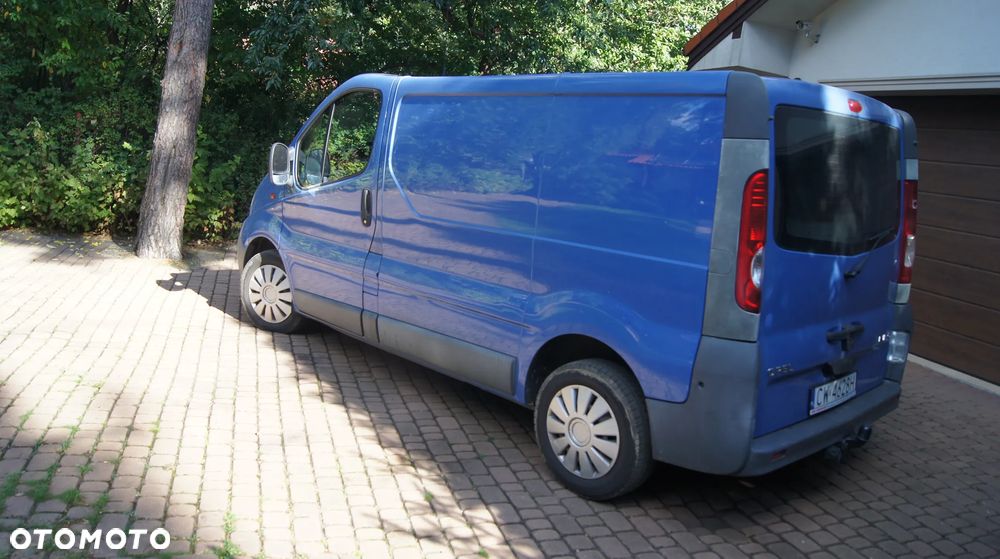 Opel VIVARO - 11