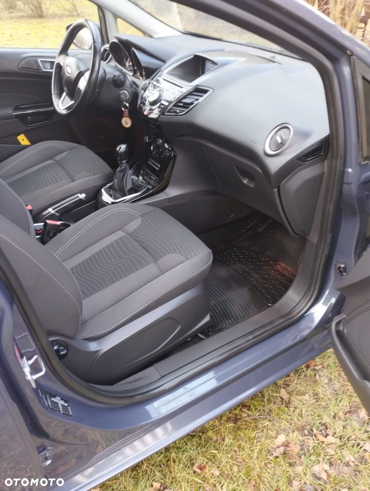 Ford Fiesta 1.0 EcoBoost Titanium - 17