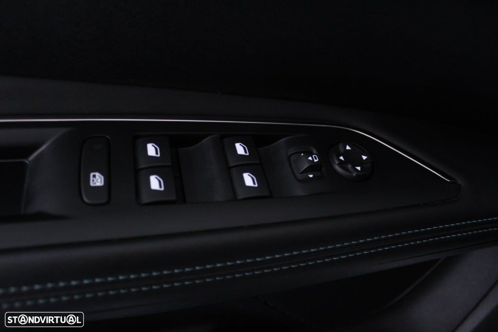 Peugeot 3008 1.5 BlueHDi Allure Pack EAT8 - 20