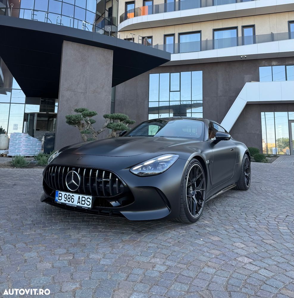 Mercedes-Benz AMG GT - 1
