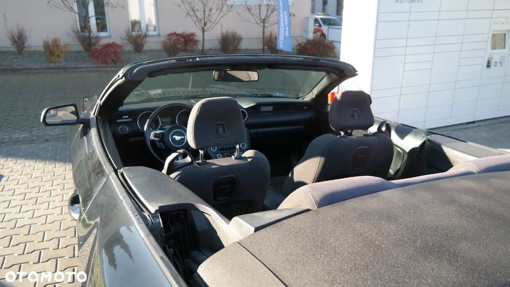 Ford Mustang 3.7 V6 - 33