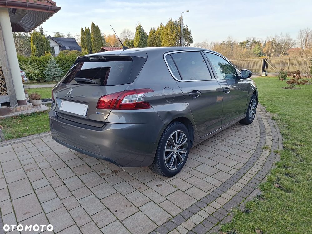 Peugeot 308 - 5