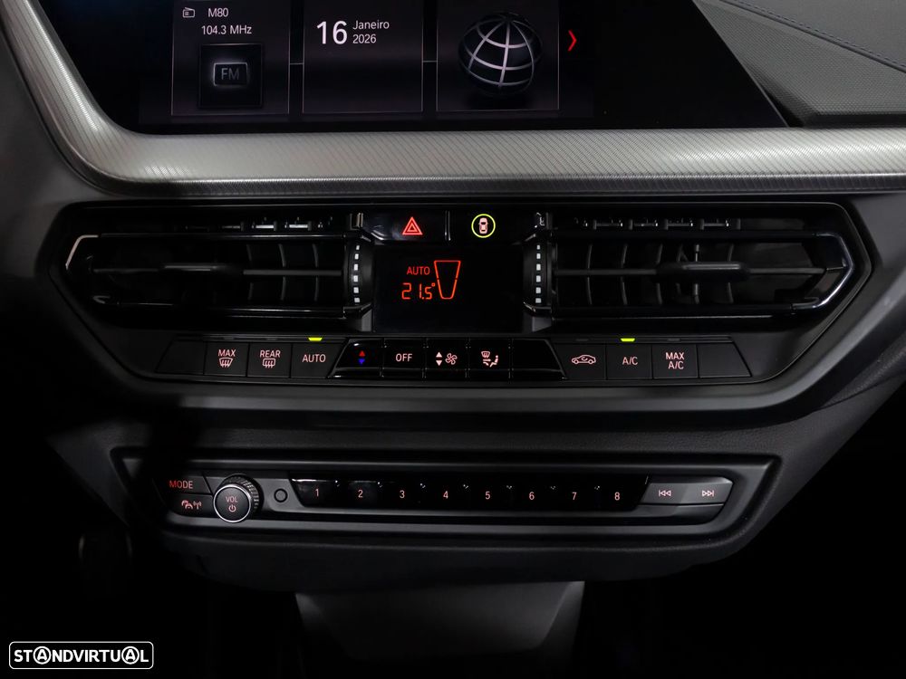 BMW 116 d Corporate Edition M - 32